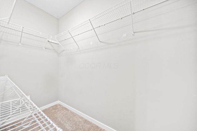 5332 Karst Circle, Ashville, OH 43103