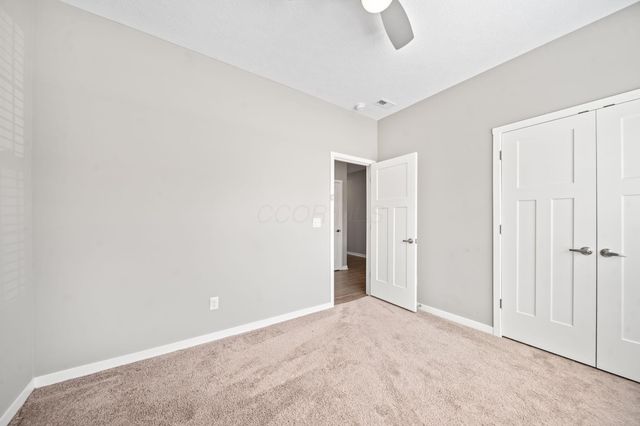 5332 Karst Circle, Ashville, OH 43103