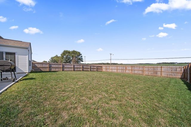 5332 Karst Circle, Ashville, OH 43103