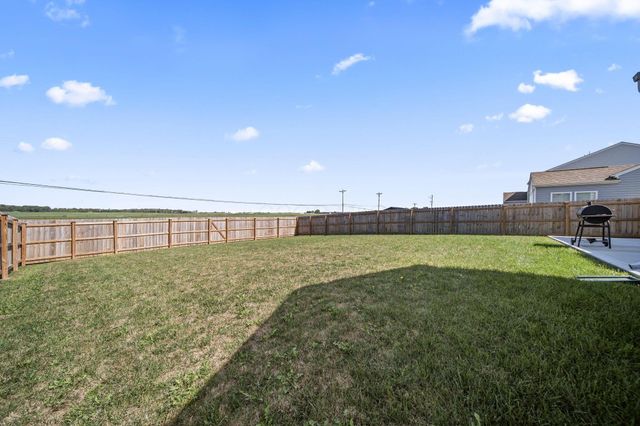 5332 Karst Circle, Ashville, OH 43103