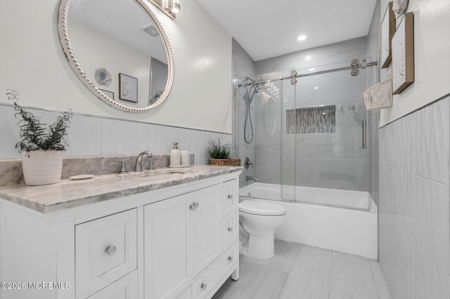 66 Briarwood Court, Howell, NJ 07731
