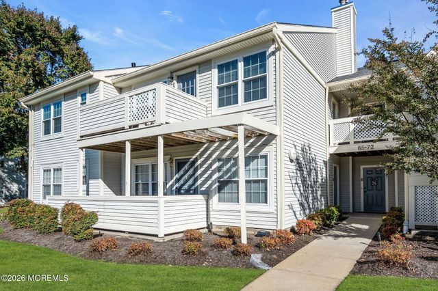 66 Briarwood Court, Howell, NJ 07731