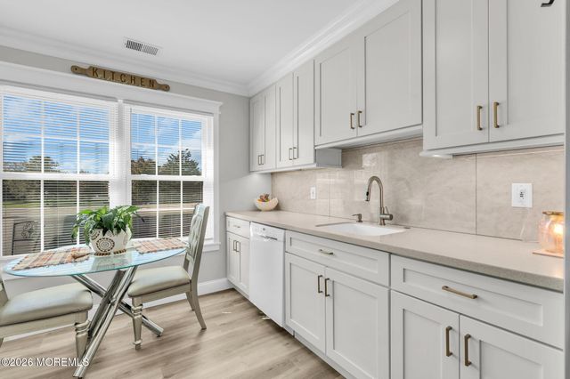 66 Briarwood Court, Howell, NJ 07731