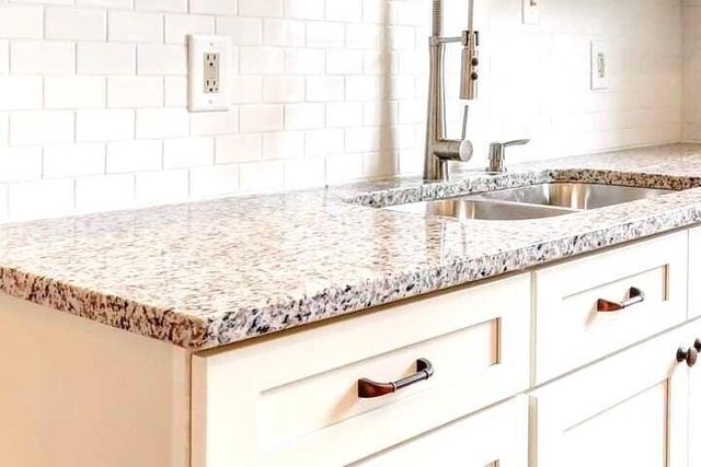 65 Vanderhorst Street Apt J, Charleston, SC 29403