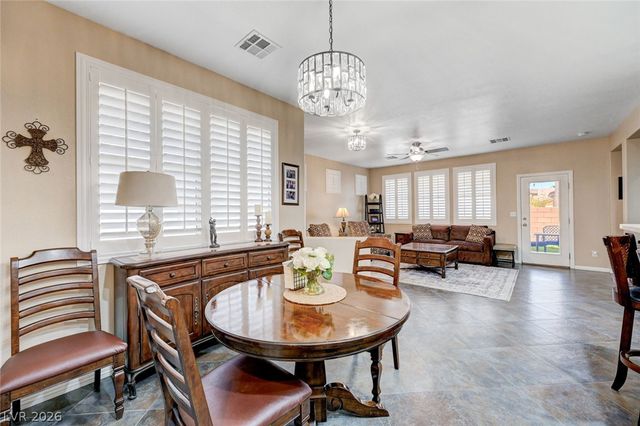 1076 Crescent Falls Street, Henderson, NV 89011