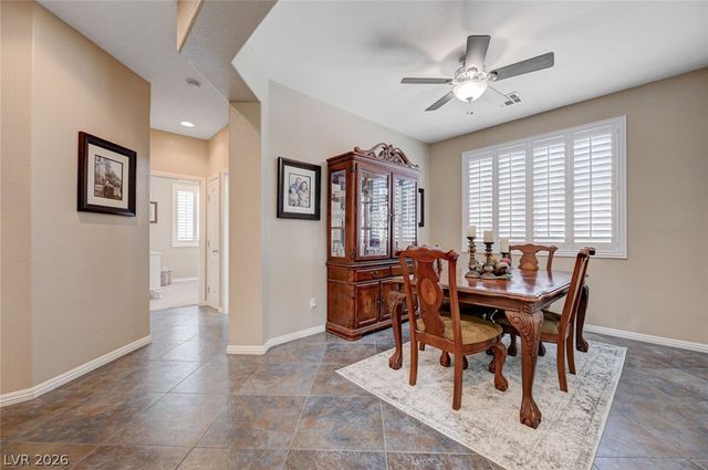 1076 Crescent Falls Street, Henderson, NV 89011