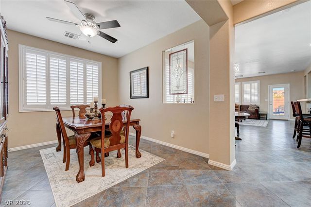 1076 Crescent Falls Street, Henderson, NV 89011