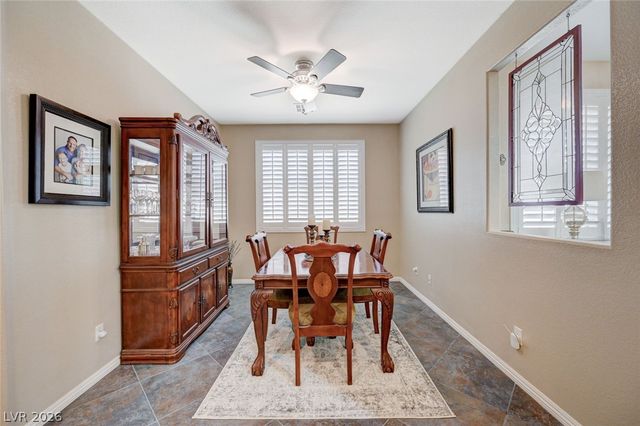 1076 Crescent Falls Street, Henderson, NV 89011