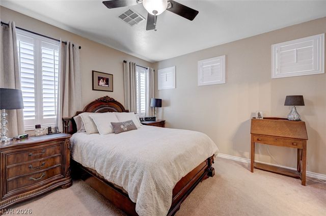 1076 Crescent Falls Street, Henderson, NV 89011