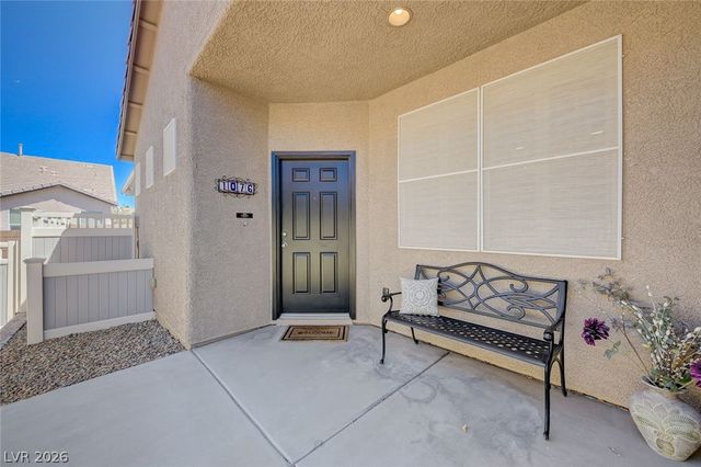 1076 Crescent Falls Street, Henderson, NV 89011