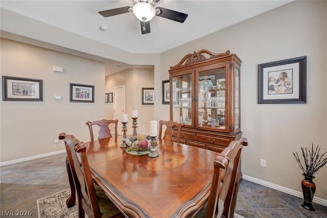 1076 Crescent Falls Street, Henderson, NV 89011