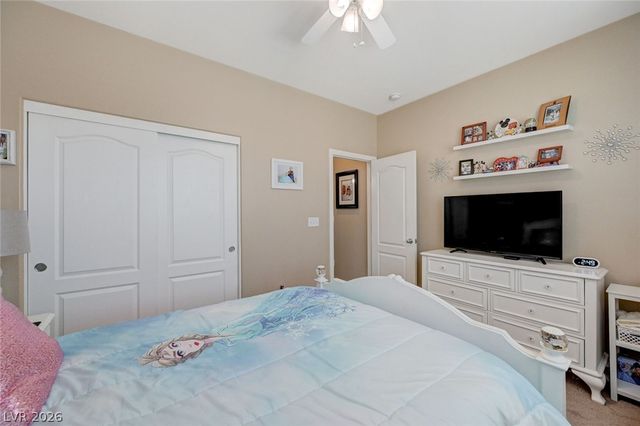 1076 Crescent Falls Street, Henderson, NV 89011