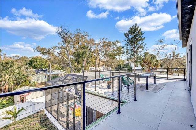 275 LIME CIRCLE, Sarasota, FL 34237