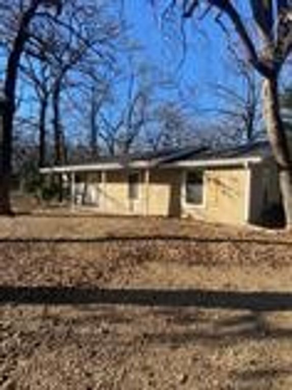 128 Pierce Drive, Mabank, TX 75156