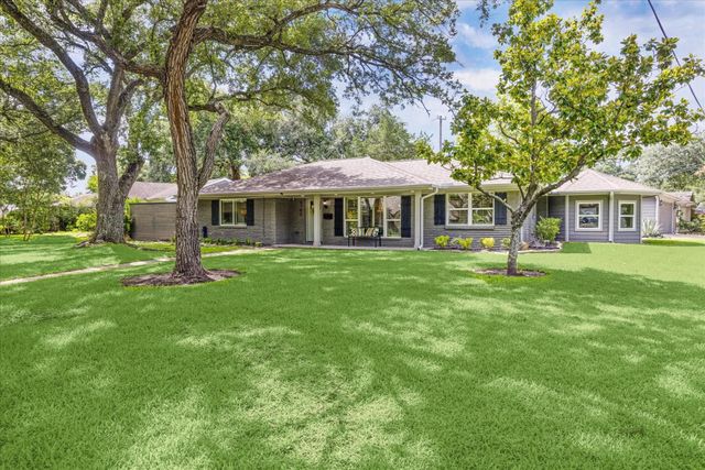 5702 Capello Drive, Houston, TX 77035