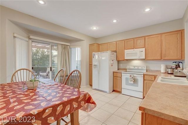 3045 Olivia Heights Avenue, Henderson, NV 89052