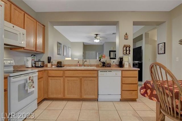 3045 Olivia Heights Avenue, Henderson, NV 89052