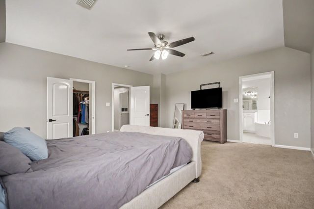 2014 Orchard Spring Drive, Pearland, TX 77581