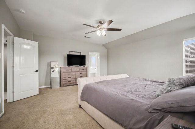2014 Orchard Spring Drive, Pearland, TX 77581
