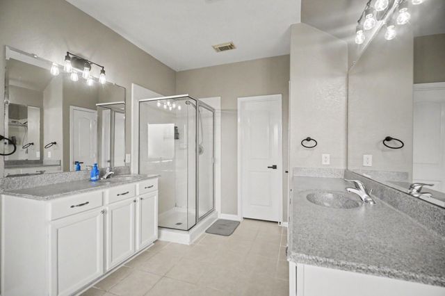 2014 Orchard Spring Drive, Pearland, TX 77581