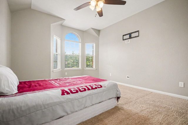 2014 Orchard Spring Drive, Pearland, TX 77581