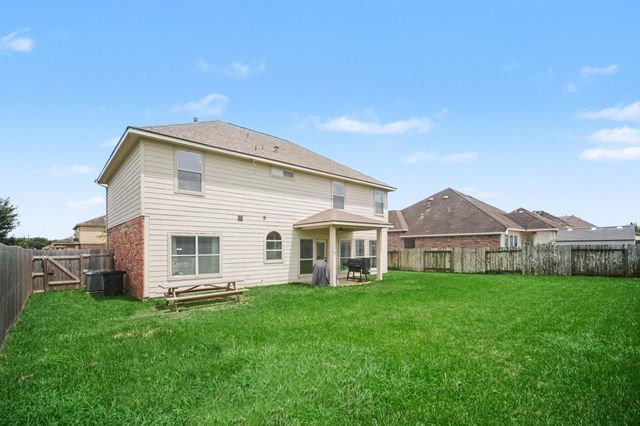 2014 Orchard Spring Drive, Pearland, TX 77581