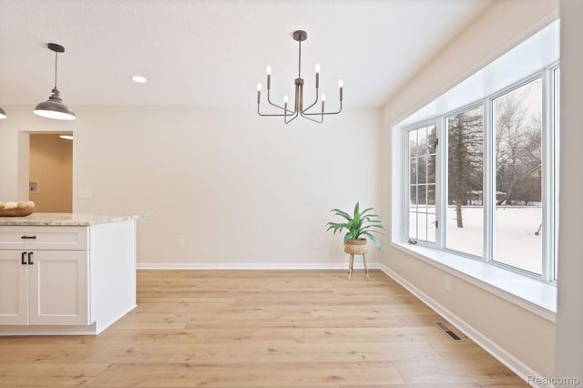 3937 Curtis Road, Bridgeport Charter Township, MI 48415