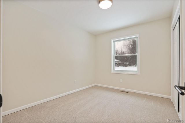 3937 Curtis Road, Bridgeport Charter Township, MI 48415