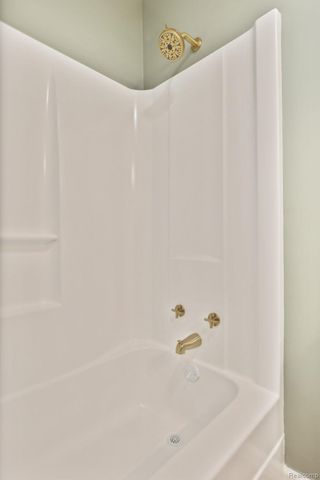 3937 Curtis Road, Bridgeport Charter Township, MI 48415