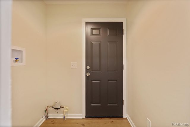 3937 Curtis Road, Bridgeport Charter Township, MI 48415