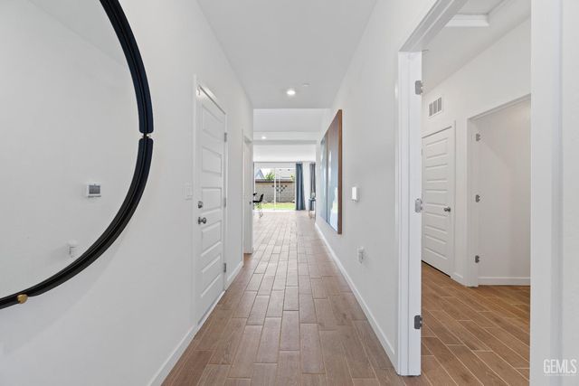 3304 Laurel Hill Lane, Shafter, CA 93263