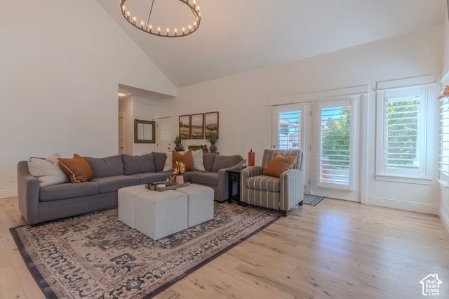 11631 S LAKE RUN RD, South Jordan, UT 84009