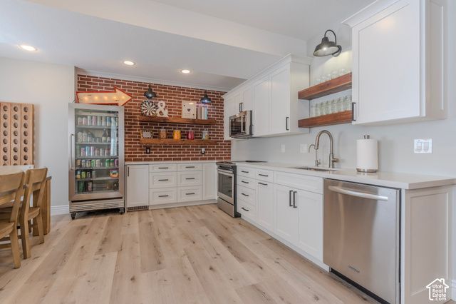 11631 S LAKE RUN RD, South Jordan, UT 84009