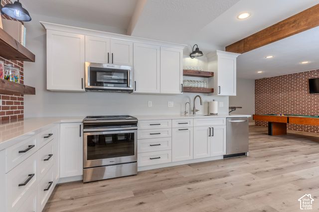 11631 S LAKE RUN RD, South Jordan, UT 84009