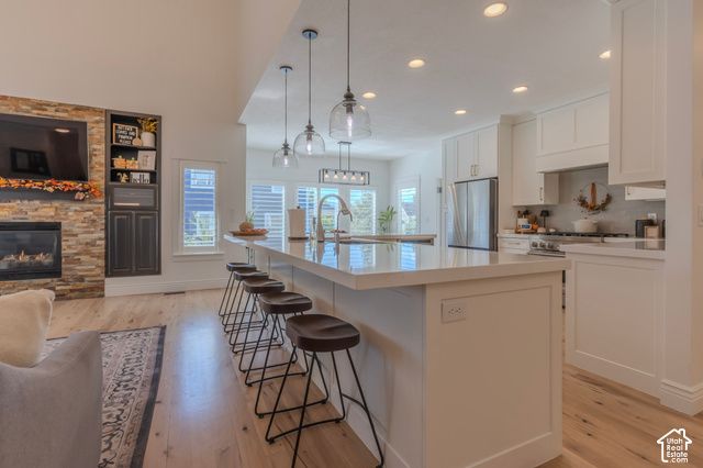 11631 S LAKE RUN RD, South Jordan, UT 84009