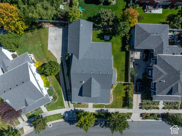11631 S LAKE RUN RD, South Jordan, UT 84009