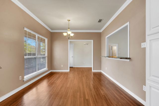 1000 Camille Dr, Longview, TX 75605