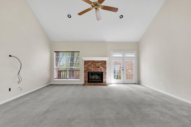 1000 Camille Dr, Longview, TX 75605