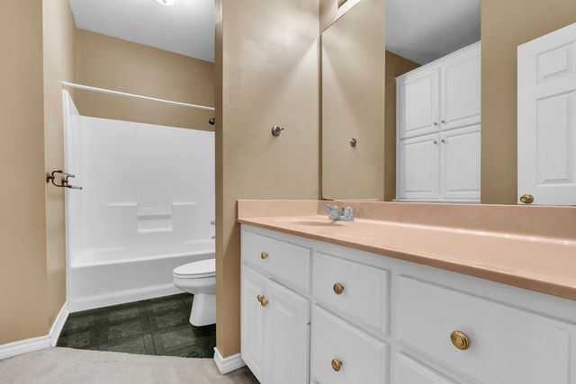 1000 Camille Dr, Longview, TX 75605