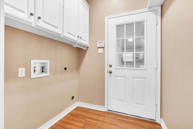 1000 Camille Dr, Longview, TX 75605