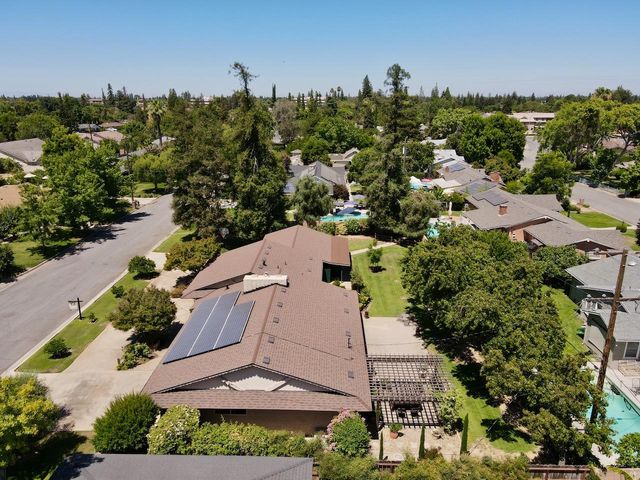 294 San Bruno Avenue, Fresno, CA 93704
