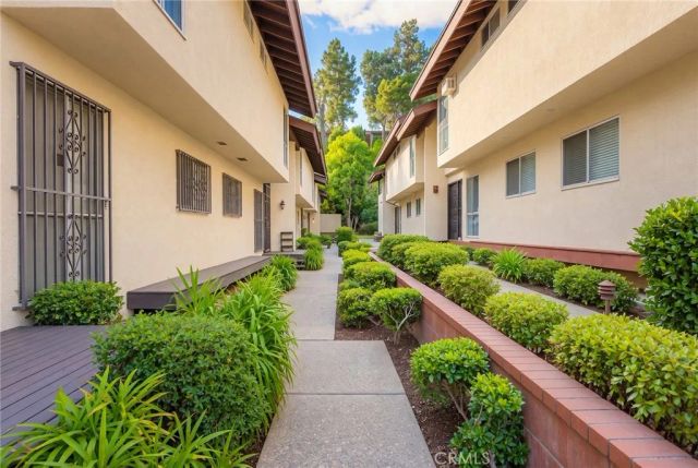 251 Casuda Canyon E, Monterey Park, CA 91754