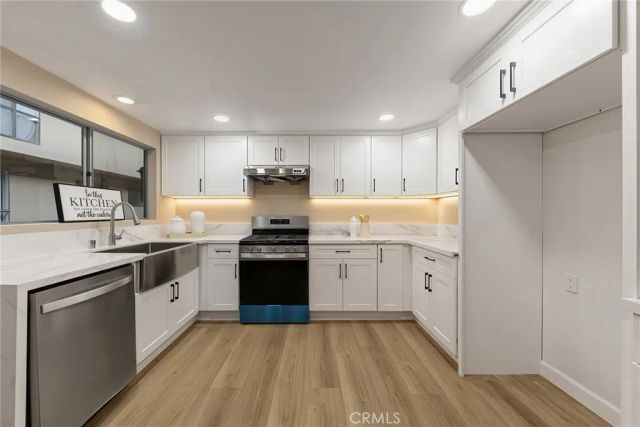 251 Casuda Canyon E, Monterey Park, CA 91754