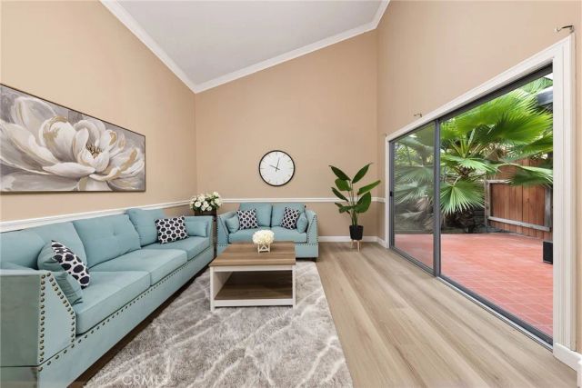251 Casuda Canyon E, Monterey Park, CA 91754