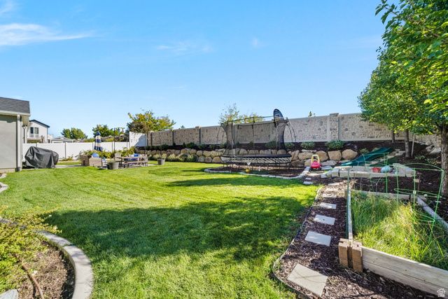 1782 N WARBLER RD, Salem, UT 84653