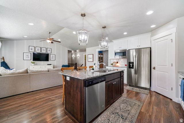 1782 N WARBLER RD, Salem, UT 84653