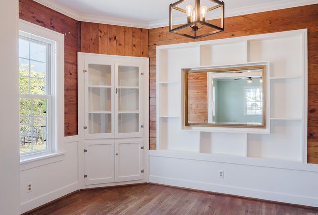 2801 W 6th Street, Little Rock, AR 72205