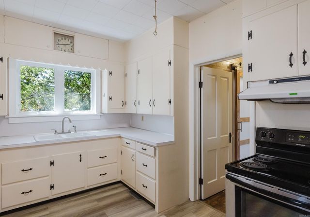 2801 W 6th Street, Little Rock, AR 72205
