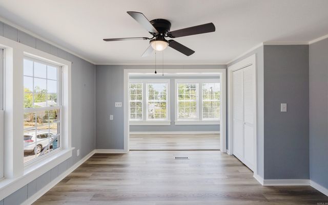 2801 W 6th Street, Little Rock, AR 72205