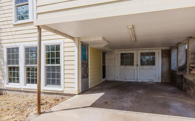 2801 W 6th Street, Little Rock, AR 72205